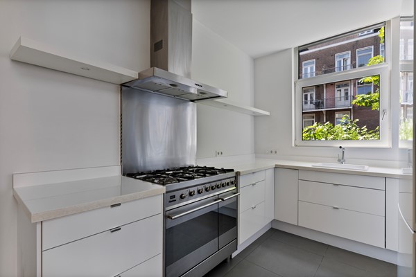 Medium property photo - Bilderdijkstraat 130H, 1053 LA Amsterdam